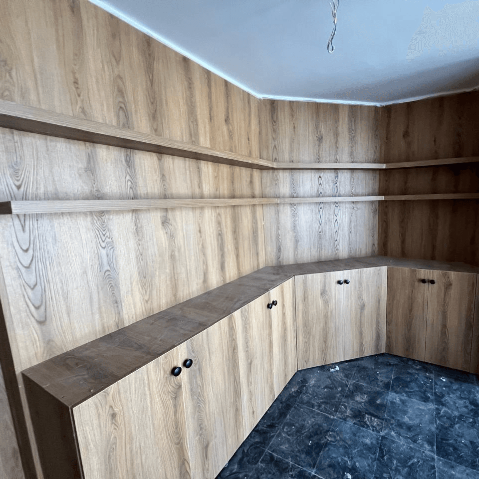 HABILLAGE D'UN MAGASIN